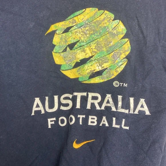 Vintage Nike Navy Australia Football T-Shirt - Picture 1 of 6